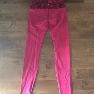 Lululemon yoga pants